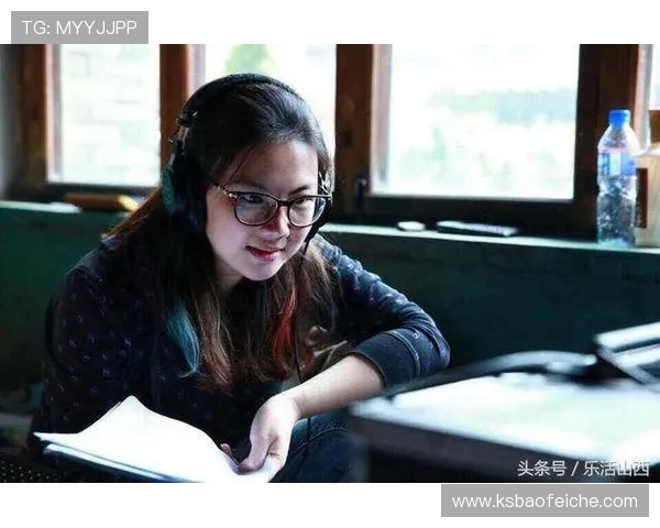 黄娜专访:从初学者到滑板高手的成长与挑战之路